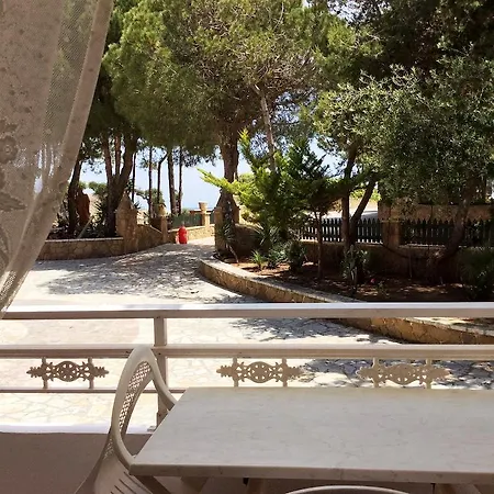 Vasilikos Hotel 2*